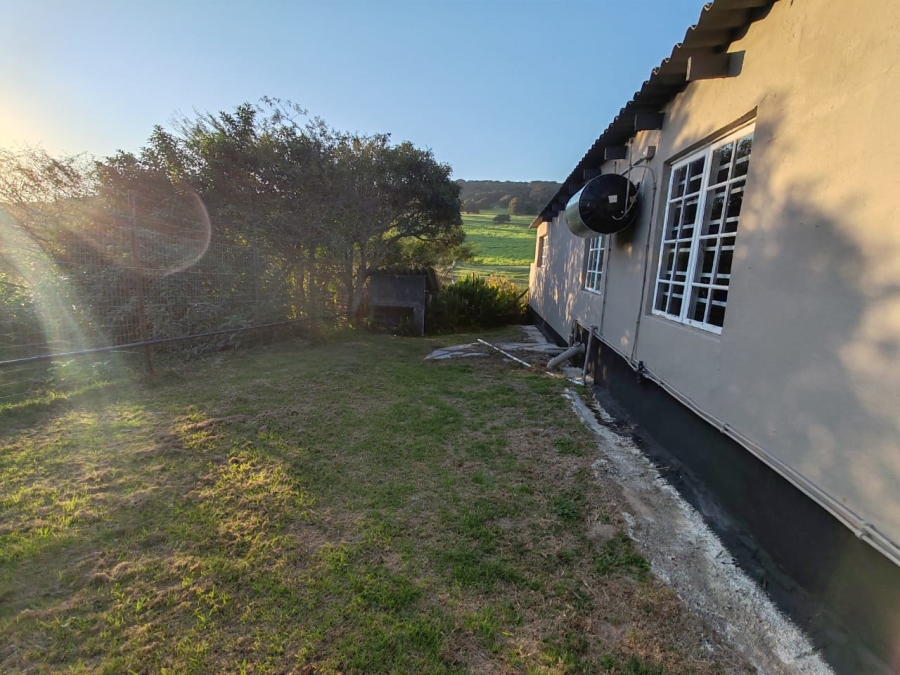 Commercial Property for Sale in Colleen Glen Eastern Cape